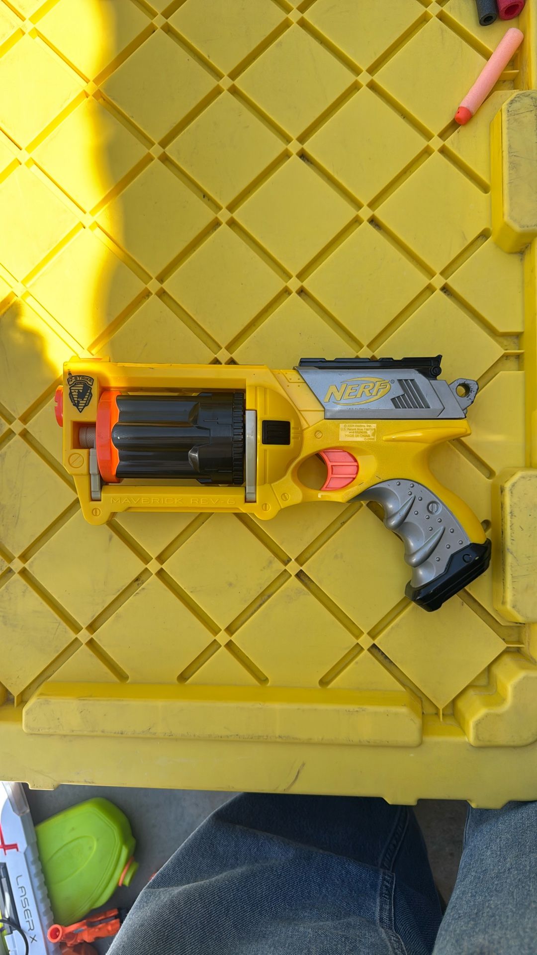 Nerf N-Strike Maverick REV-6