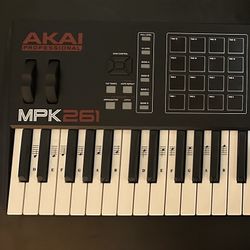 AKAI Professional MPK261