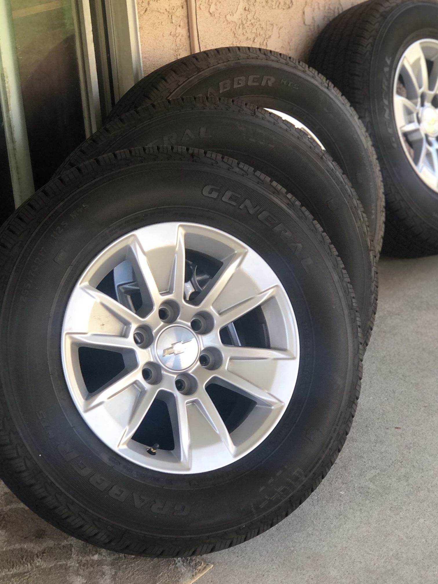 17” Chevy Silverado Rims And Tire