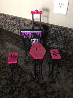 Monster high