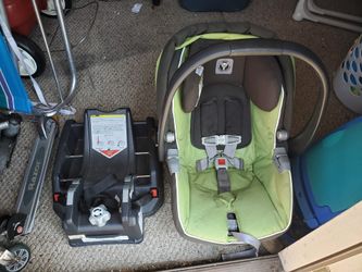 Peg perego infant carseat new 249.99