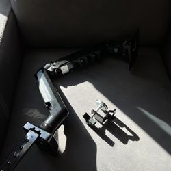 Adjustable Monitor Mount 