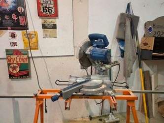 WEN miter saw with stand