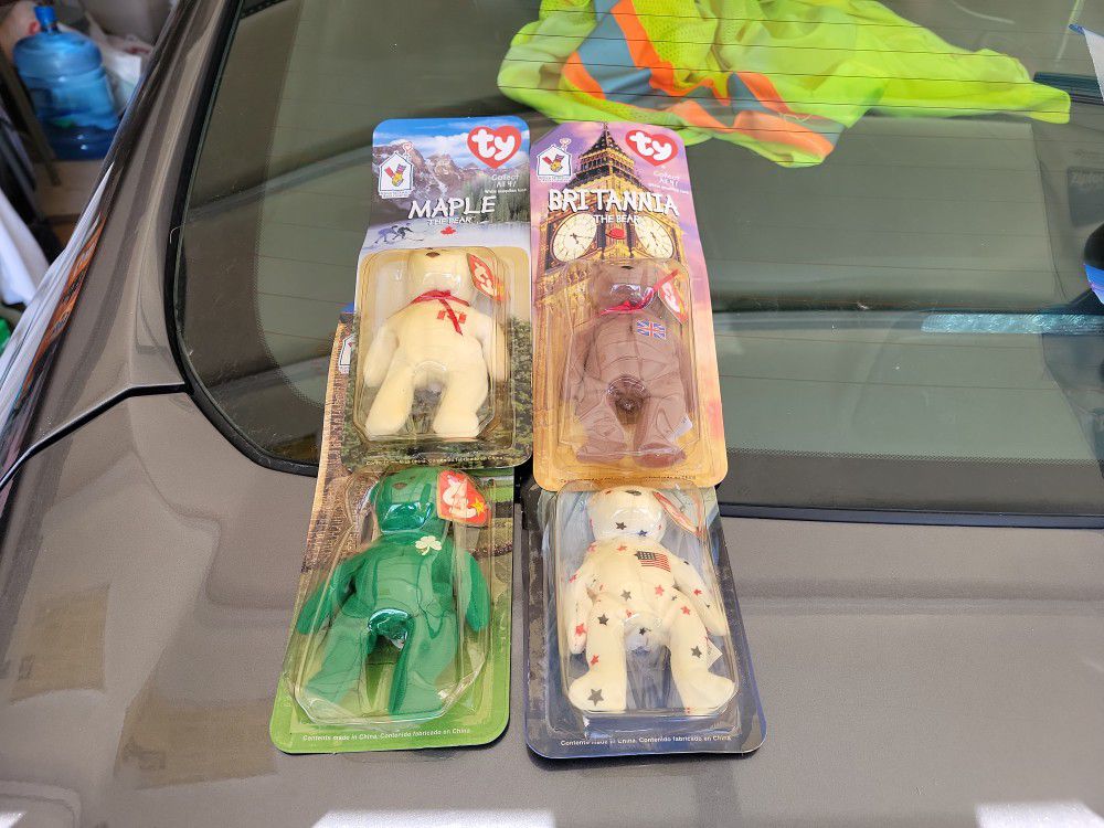 Ty Collectible beanie babies. Set a four. 1997