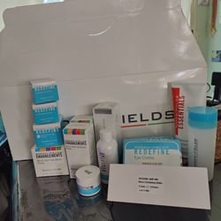 Roden Fields Anti Aging Skincare Set