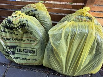 Discoverer True North Snow Tires. 225/60R18