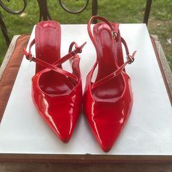 red patent leather slingback pumps