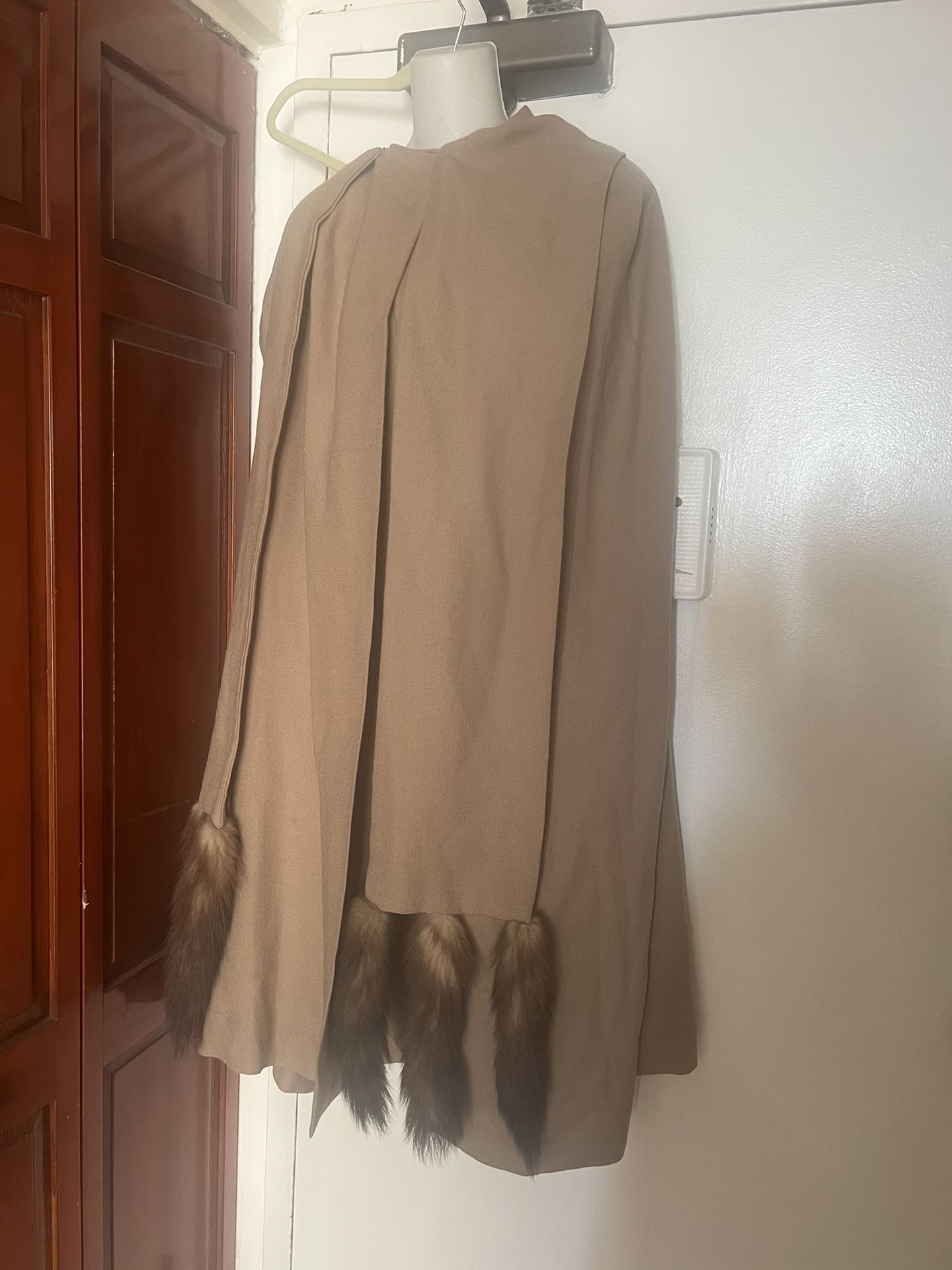 C'EST SIMONE Dress Coat Mink Scarf Shawl Jacket Throw Hanging Cover Up 