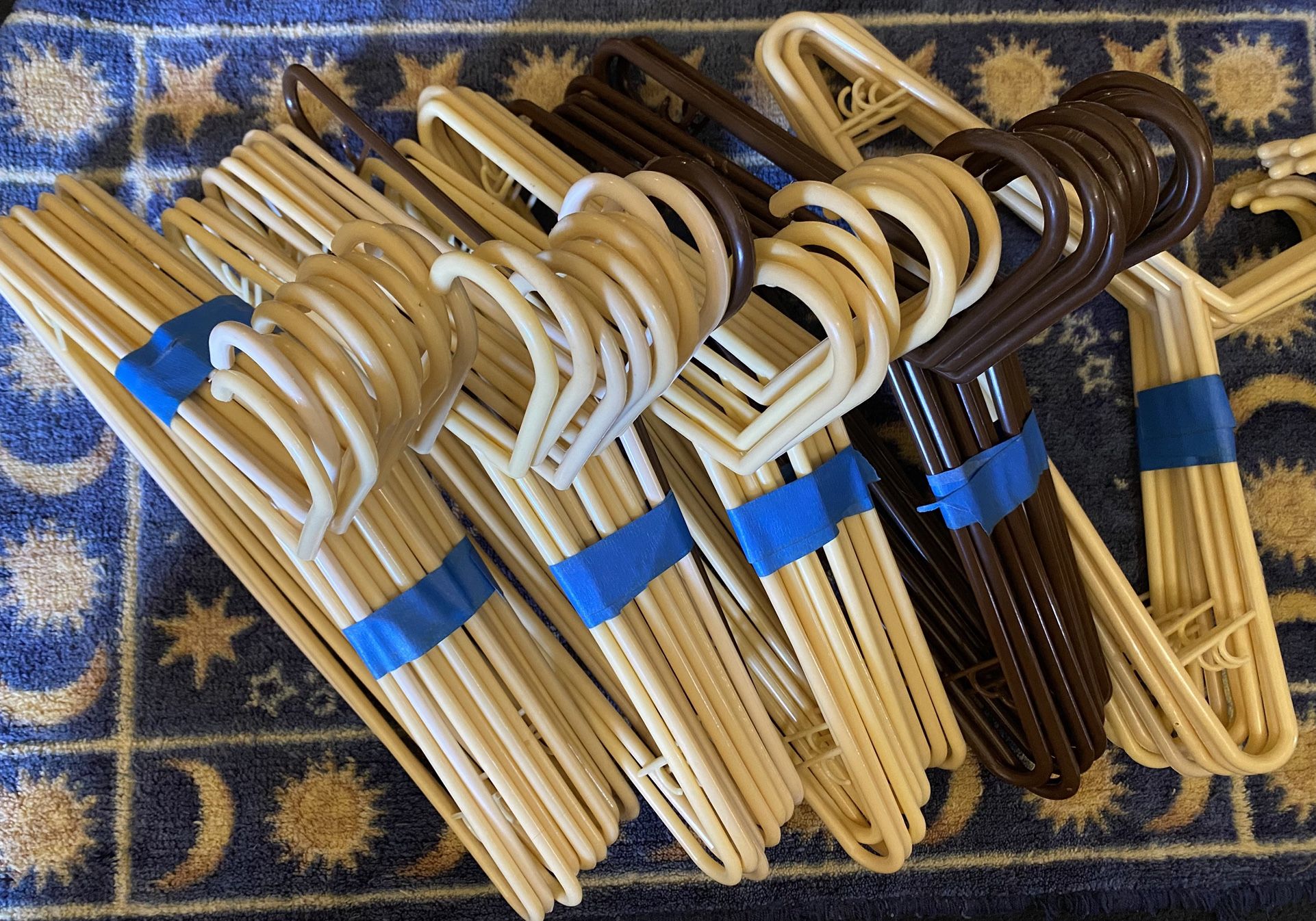 Heavy Duty Hangers 10 For $1