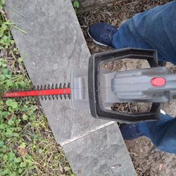 Craftsman BushWacker Hedg Trimmer 20.in 