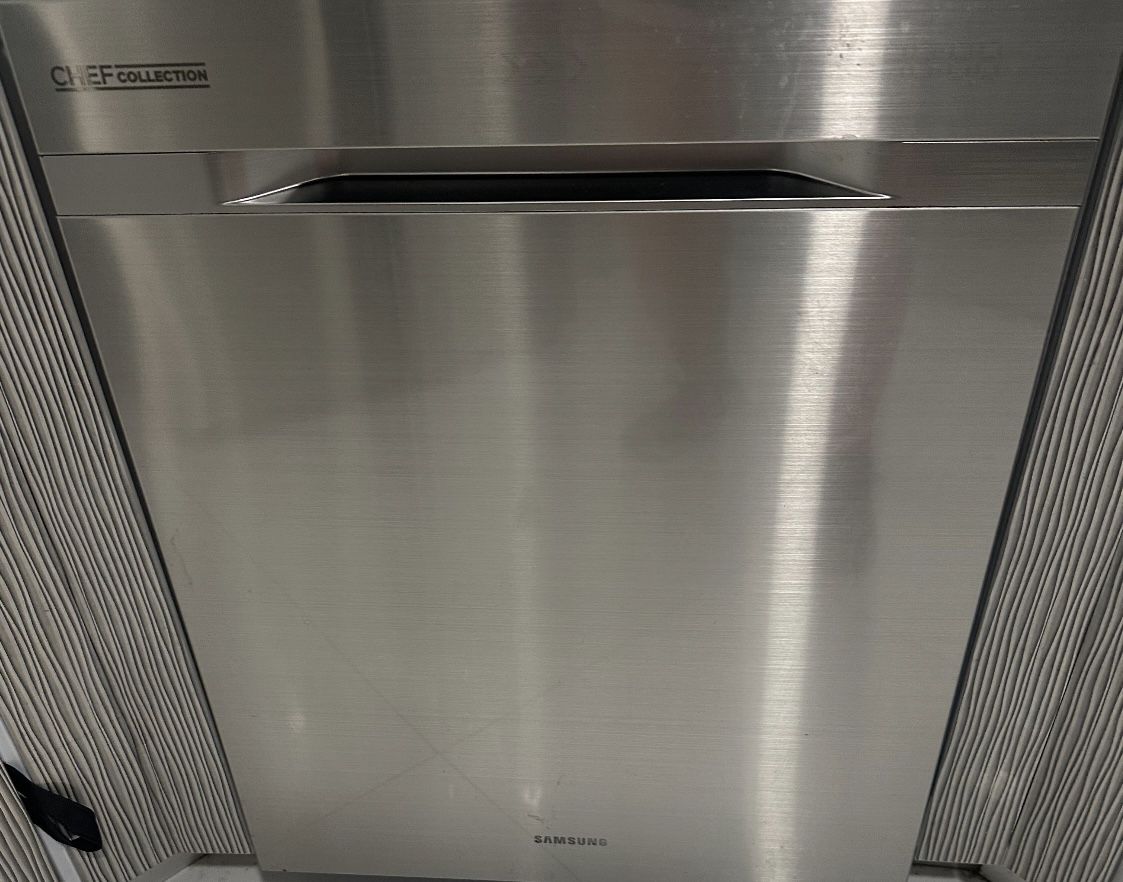 Samsung Chef Collection Dishwasher 