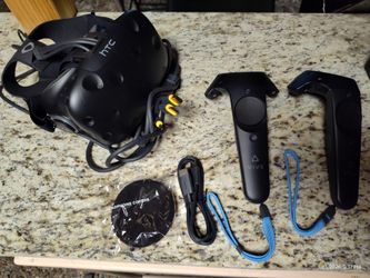 Original HTC Vive VR system spare parts - like new
