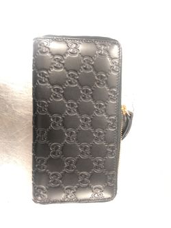 Like new Gucci wallet