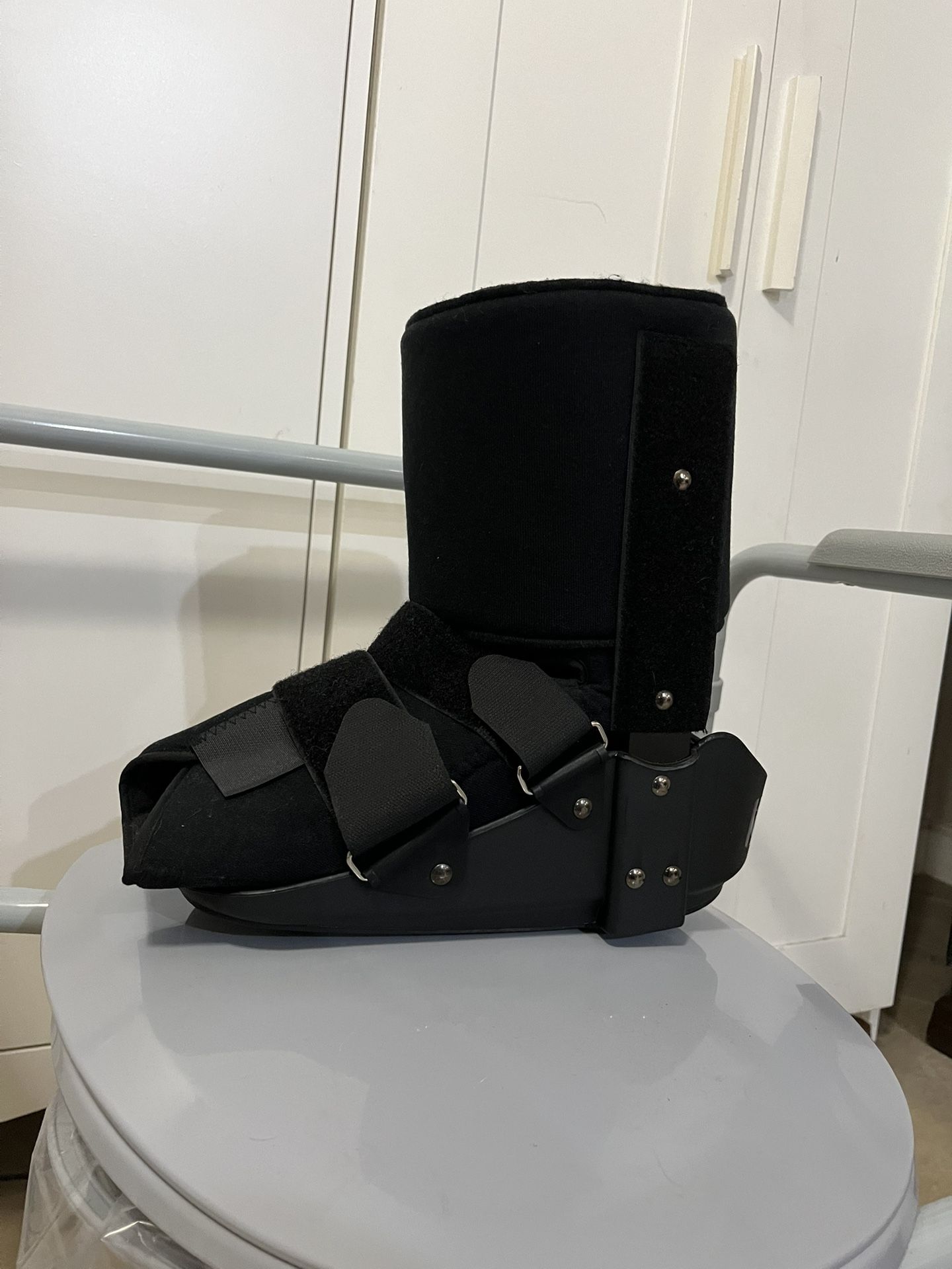 Ortho Boot