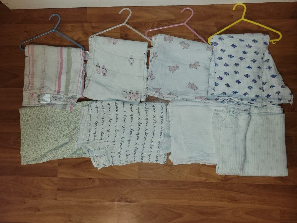 Assorted Baby Muslin Swaddle Blankets