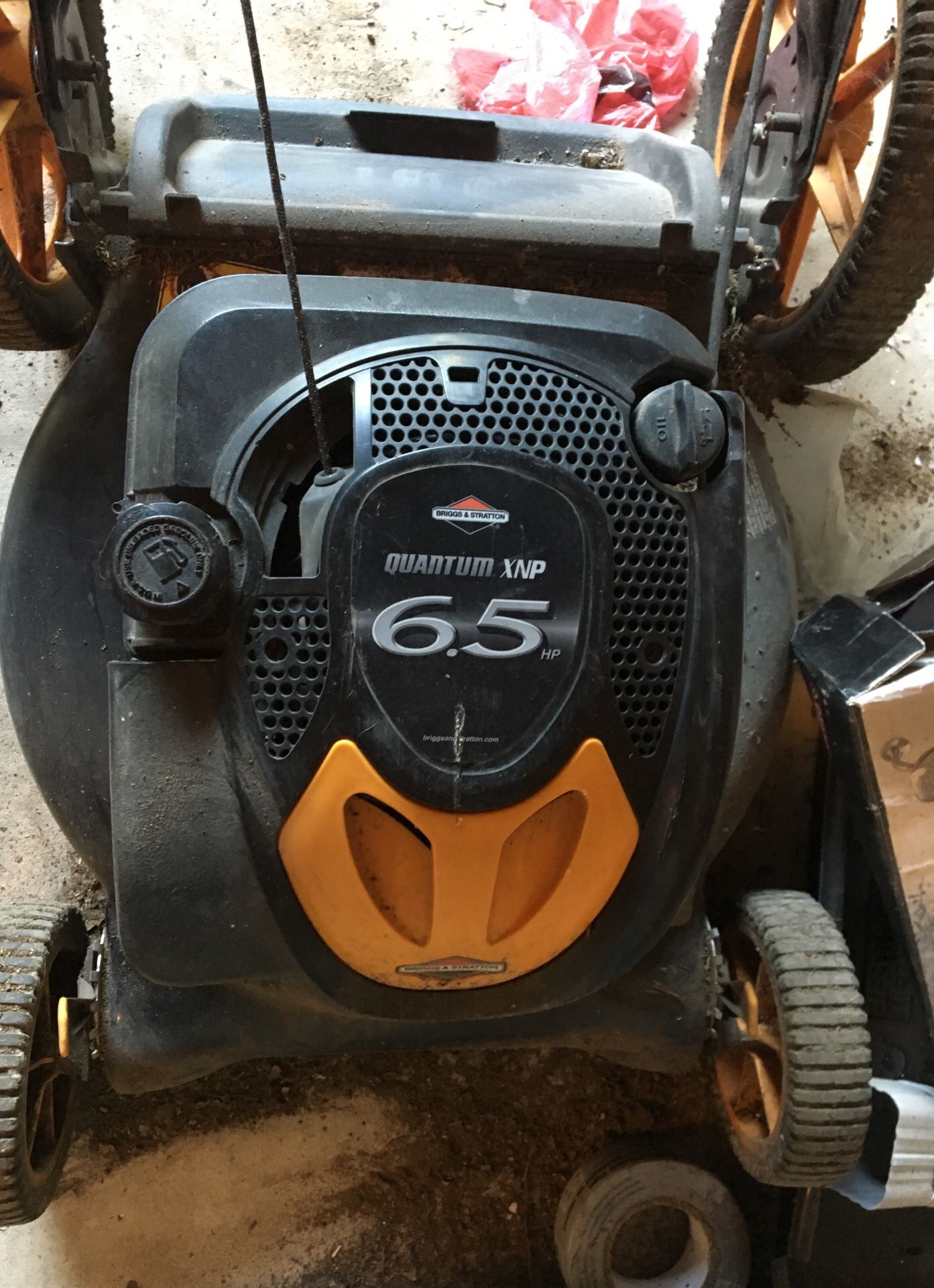 Briggs and Stratton 6.5 horse quantum xnp lawn mower for Sale in Monroe