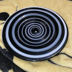 Pier 1 Swirl Plates Set Of 4 