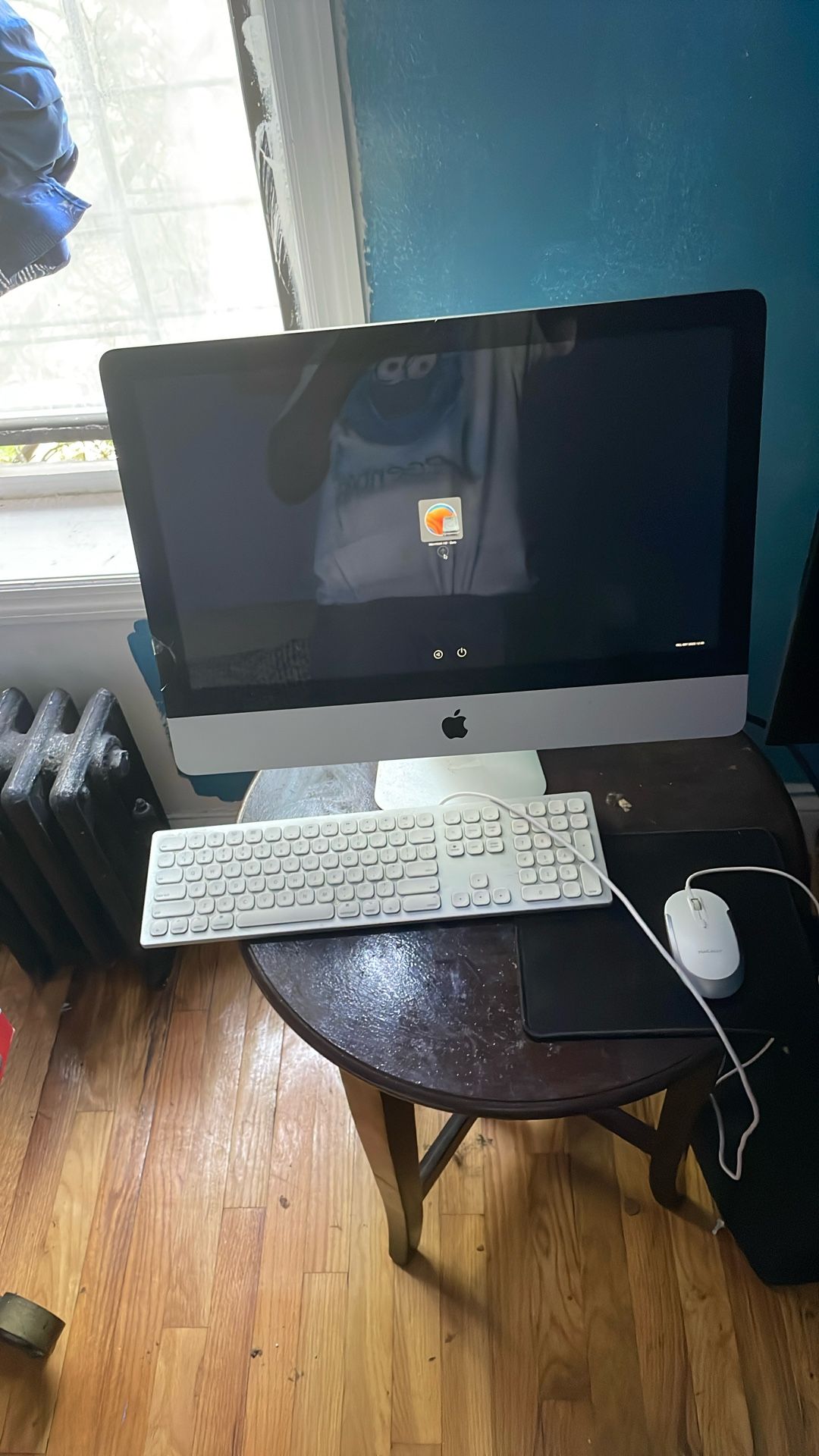 Apple iMac 21.5 In
