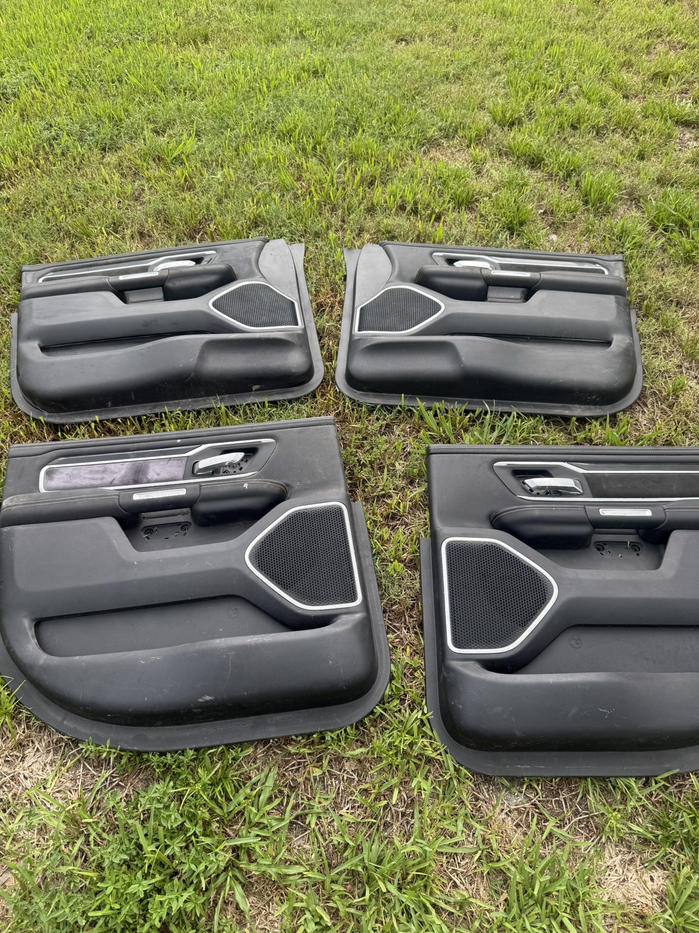 2021 Dodge Ram Door panels