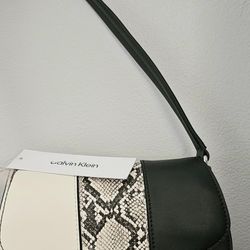 Calvin Klein Alina Shoulder Bag