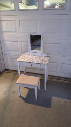 Makeup Vanity