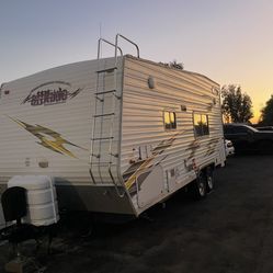 Toy Hauler 