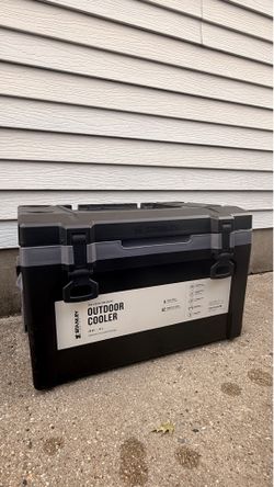 Stanley adventure outdoor 50qt cooler