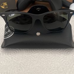 Rayban Wayfarer Sunglasses (Liteforce) RB4195F