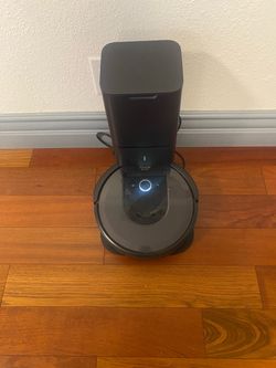 Robot Roomba Vacuum with Automatic Dirt Disposal