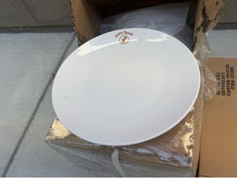 Glasses and Ceramic plate