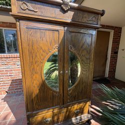 TV armoire