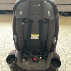 $30 The Safety 1st Grow and Go All-in-One Convertible Car Seat (Item CC138)