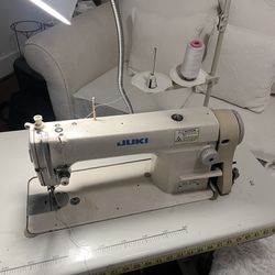 Industrial Sewing Machine Juki DDl 8500