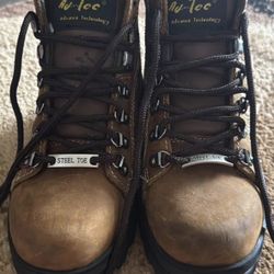 Womens steel toe work boots- size 7.5  