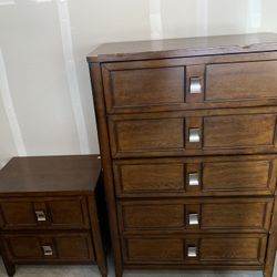 Dresser and Nightstand Set for Sale in Commerce City, CO - OfferUp