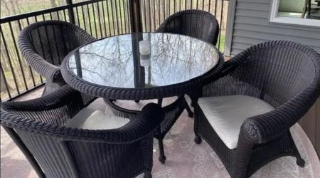 Restoration Hardware (RH) 5-Piece Patio Furniture Set. Indoor/Outdoor
