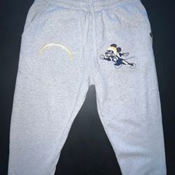 Size Large Sweats Chargers