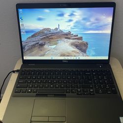 Dell Latitude 5500 - Intel® Core™ i5-8265U Processor 6M Cache, up to 3.90 GHz - 16GB RAM - Intel UHD Graphics 620 - Crucial BX500 240GB 3D NAND SATA