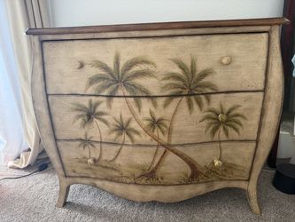 Tommy Bahama 3-drawer dresser