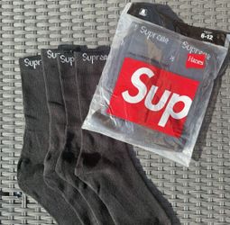 Supreme Socks