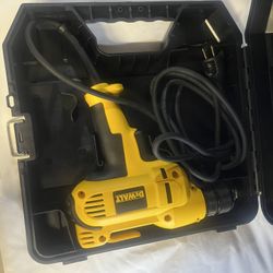 DEWALT DWD115 - 3/8" VSR Electric Corded Drill with Keyless Chuck - 8 Amp