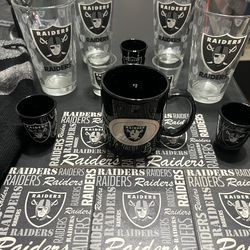 Raiders gear everything in very good condition. Well taken care of shock.