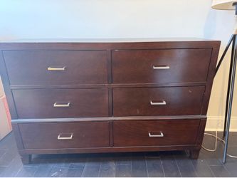 Bedroom Furniture Set