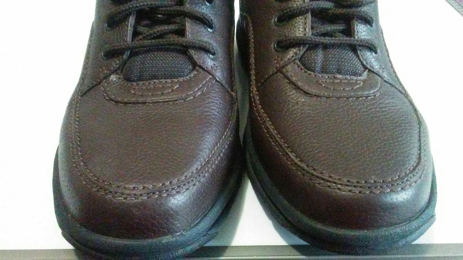 11.5 Rockport Classic Men's Brown Leather Oxfords Walking Shoes