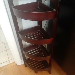 Corner shelf 
