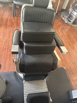 barber chairs