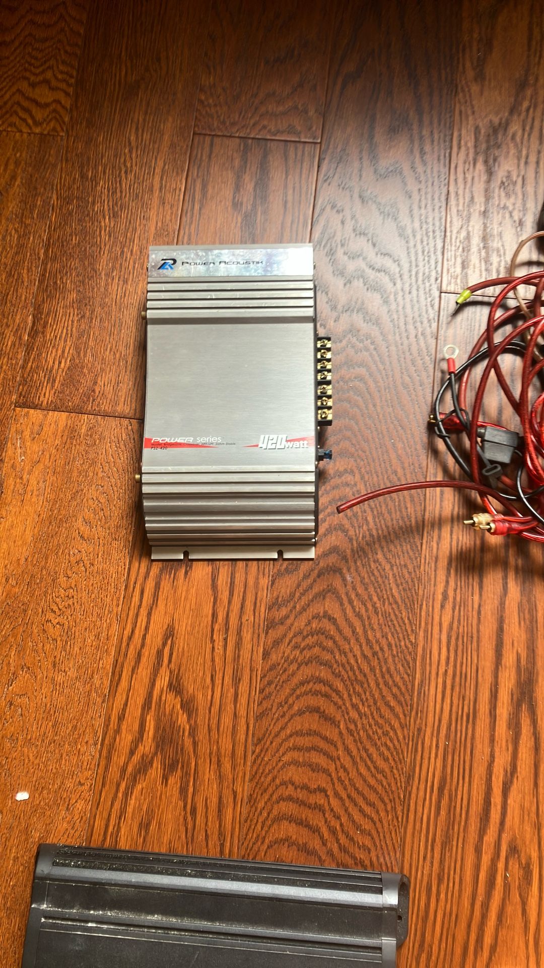 420 W power acoustic amp