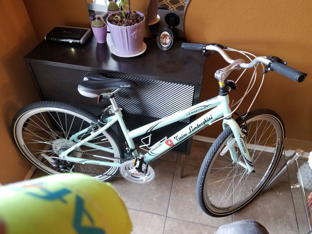 Tonino lamborghini legenda women s bicycle used a few times only