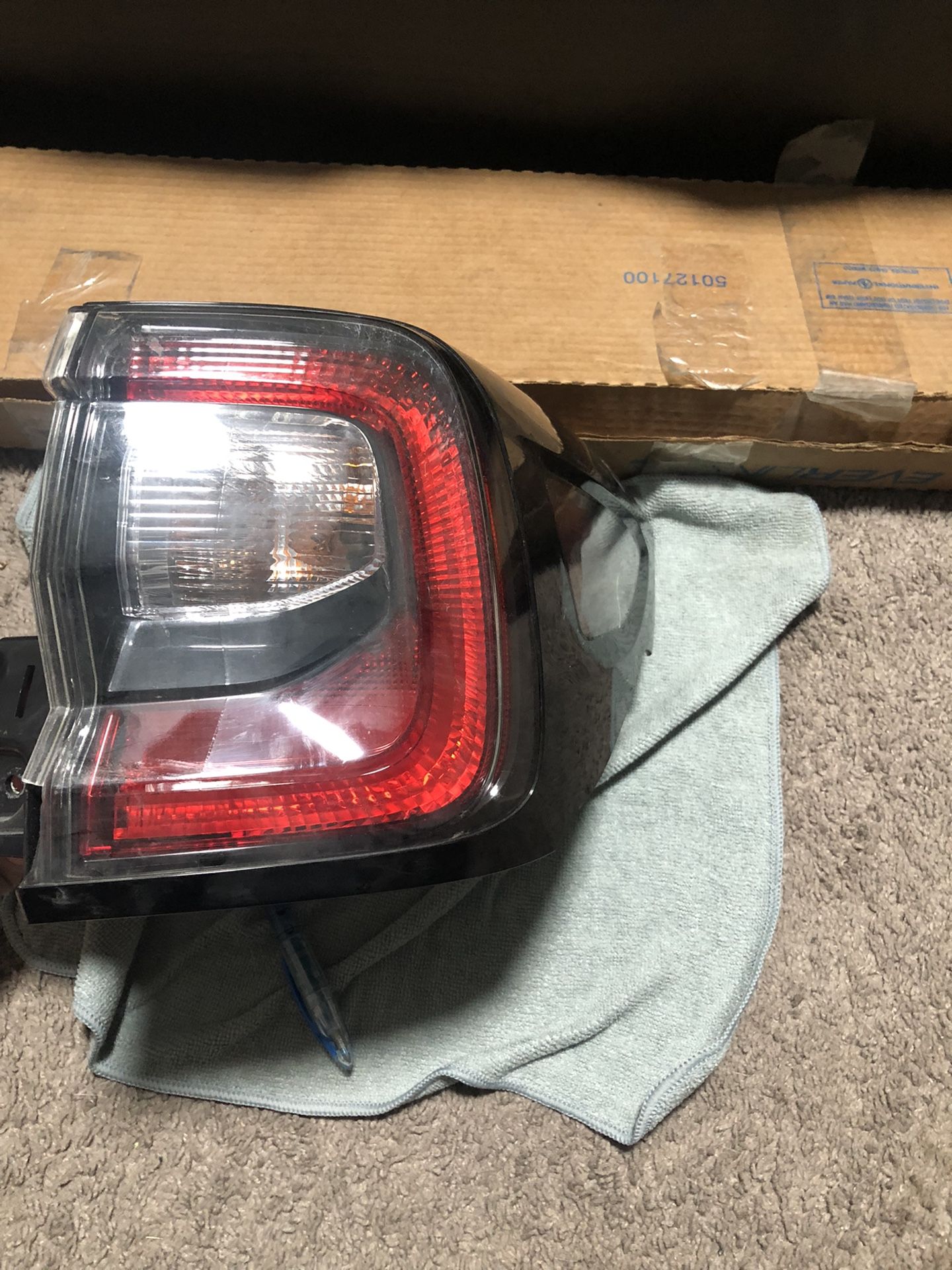 2020-2022 Subaru Outback Right Tail lamp Assembly 