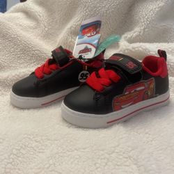 Lightning McQueen Size 6 Shoes 